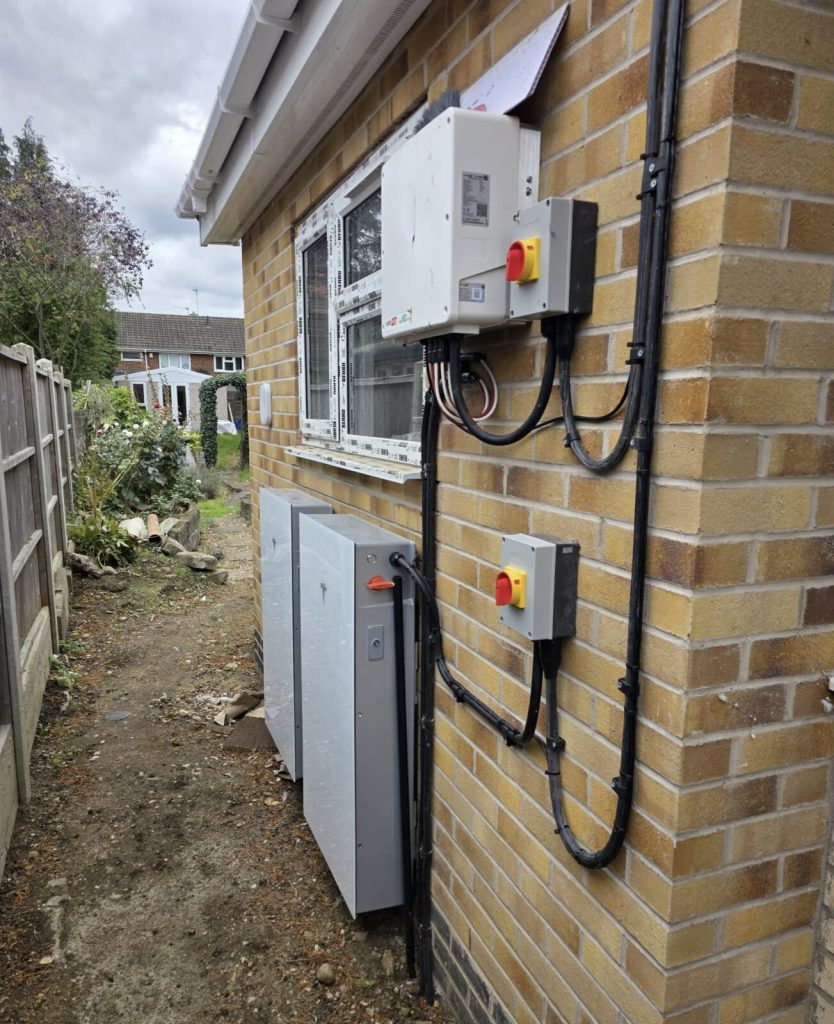 Tesla Powerwall 3 and Gateway at Manor Road, Leicester